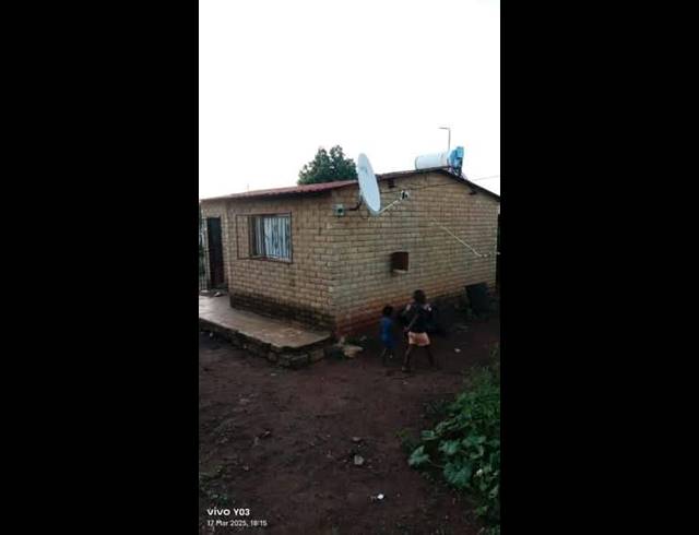 1 BEDROOM HOUSE FOR SALE IN OLIEVENHOUTBOSCH
